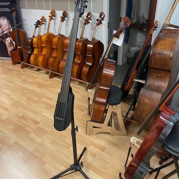 El-Cello NS 5 str. NXT black m. lav F streng